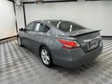 Used 2015 Nissan Altima 2.5 SV image 3