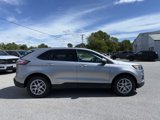 Used 2024 Ford Edge SEL image 4