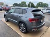 Certified 2022 Volkswagen Taos SE image 6