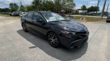 Used 2022 Toyota Camry SE image 2