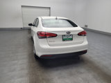Used 2017 Kia Forte LX image 6