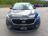 Used 2016 Kia Sorento LX w/ LX Convenience Package image 2