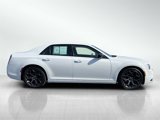 Used 2019 Chrysler 300 Touring w/ Sport Appearance Package image 4