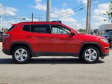 Used 2019 Jeep Compass Latitude image 2