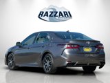 Used 2022 Toyota Camry SE image 5