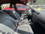 Used 2015 Volkswagen Jetta GLI SE image 2