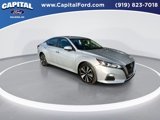 Used 2021 Nissan Altima 2.5 SV image 2