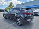 Used 2022 Kia Sportage LX image 5