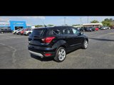 Used 2019 Ford Escape Titanium image 3