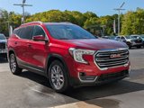 Certified 2022 GMC Terrain SLT image 3