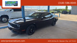 Used 2015 Dodge Challenger SXT image 3