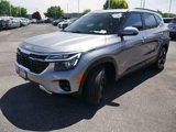 Used 2024 Kia Seltos EX image 4