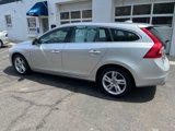Used 2015 Volvo V60 T5 Premier image 2