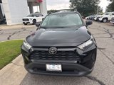 Used 2021 Toyota RAV4 LE image 4