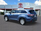 Used 2016 Toyota Highlander LE image 5
