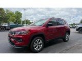 New 2025 Jeep Compass Latitude image 4