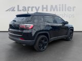 Used 2018 Jeep Compass Latitude w/ Popular Equipment Group image 5