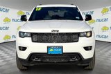 Used 2018 Jeep Grand Cherokee Laredo image 2