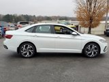 New 2025 Volkswagen Jetta SEL image 2