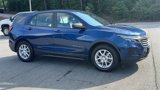Used 2022 Chevrolet Equinox LS image 2