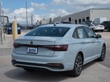 New 2025 Volkswagen Jetta SE image 4