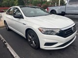 Used 2020 Volkswagen Jetta R-Line image 2