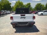 New 2025 Jeep Gladiator Sport image 4