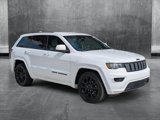 Used 2019 Jeep Grand Cherokee Altitude image 3