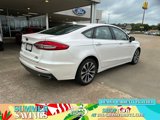 Used 2020 Ford Fusion SE image 2