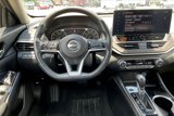Used 2023 Nissan Altima 2.5 SL image 5