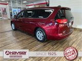 Used 2022 Chrysler Voyager LX image 3