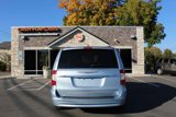 Used 2016 Chrysler Town & Country Limited image 6