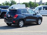 Used 2022 Chevrolet Trax LT w/ LT Convenience Package image 5