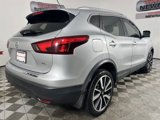 Used 2017 Nissan Rogue Sport SL w/ SL Premium Package image 5
