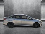 Used 2016 Ford Focus SE w/ Equipment Group 201A image 4