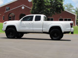 Used 2022 Toyota Tacoma 2WD Access Cab image 5