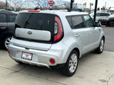 Used 2017 Kia Soul + image 5