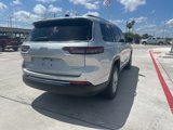Used 2023 Jeep Grand Cherokee L Laredo image 5