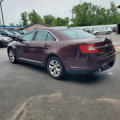 Used 2012 Ford Taurus SEL image 4