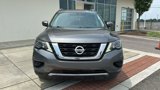 Used 2019 Nissan Pathfinder S image 2