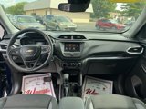 Used 2022 Chevrolet TrailBlazer LT image 2