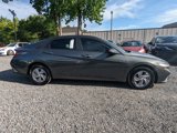 Used 2024 Hyundai Elantra SE image 3