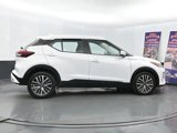 Used 2021 Nissan Kicks SV image 4