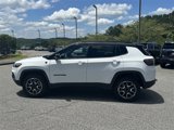 Used 2024 Jeep Compass Trailhawk w/ Trailhawk Elite Group image 2