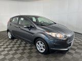 Used 2016 Ford Fiesta SE image 3