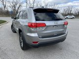 Used 2017 Jeep Grand Cherokee Limited image 5