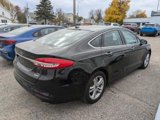 Used 2018 Ford Fusion SE w/ Fusion SE Technology Package image 3