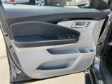 Used 2018 Honda Pilot Touring image 4