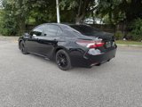 Used 2022 Toyota Camry SE w/ Convenience Package image 3