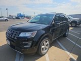 Used 2017 Ford Explorer XLT w/ Equipment Group 202A image 2